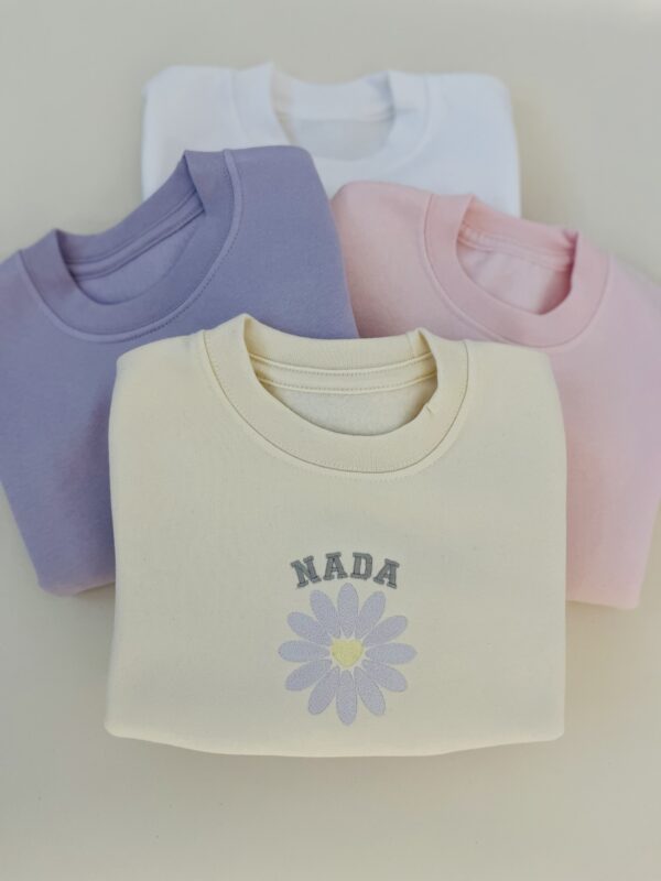 Design Your Own Sweatshirt - Daisy